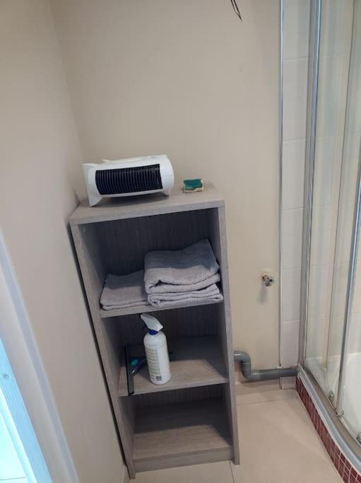 Apartament Charmant 2 Pieces A Aubenas 2Etoiles Zewnętrze zdjęcie