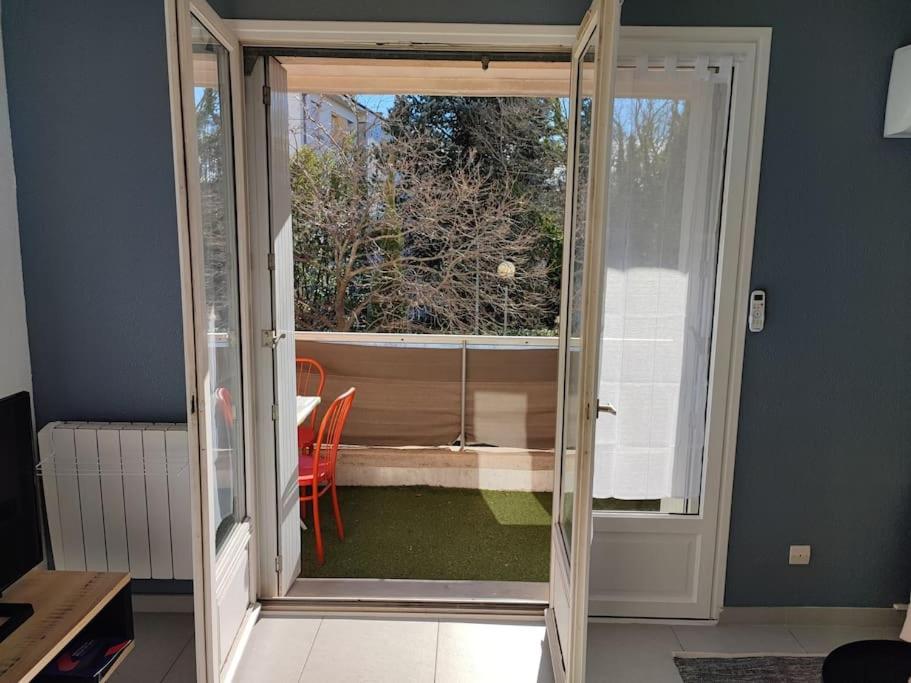 Apartament Charmant 2 Pieces A Aubenas 2Etoiles Zewnętrze zdjęcie